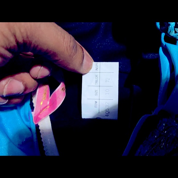 Strapless light Blue & Black lace BALL GOWN - (2nd STYLE) - Picture 10 of 11